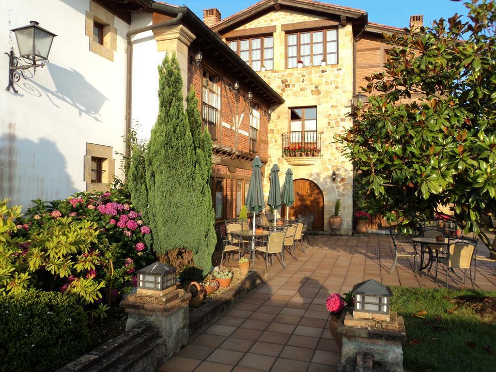 Hotel Rural Senorio De Altamira - Adults Only Santillana del Mar Exteriör bild
