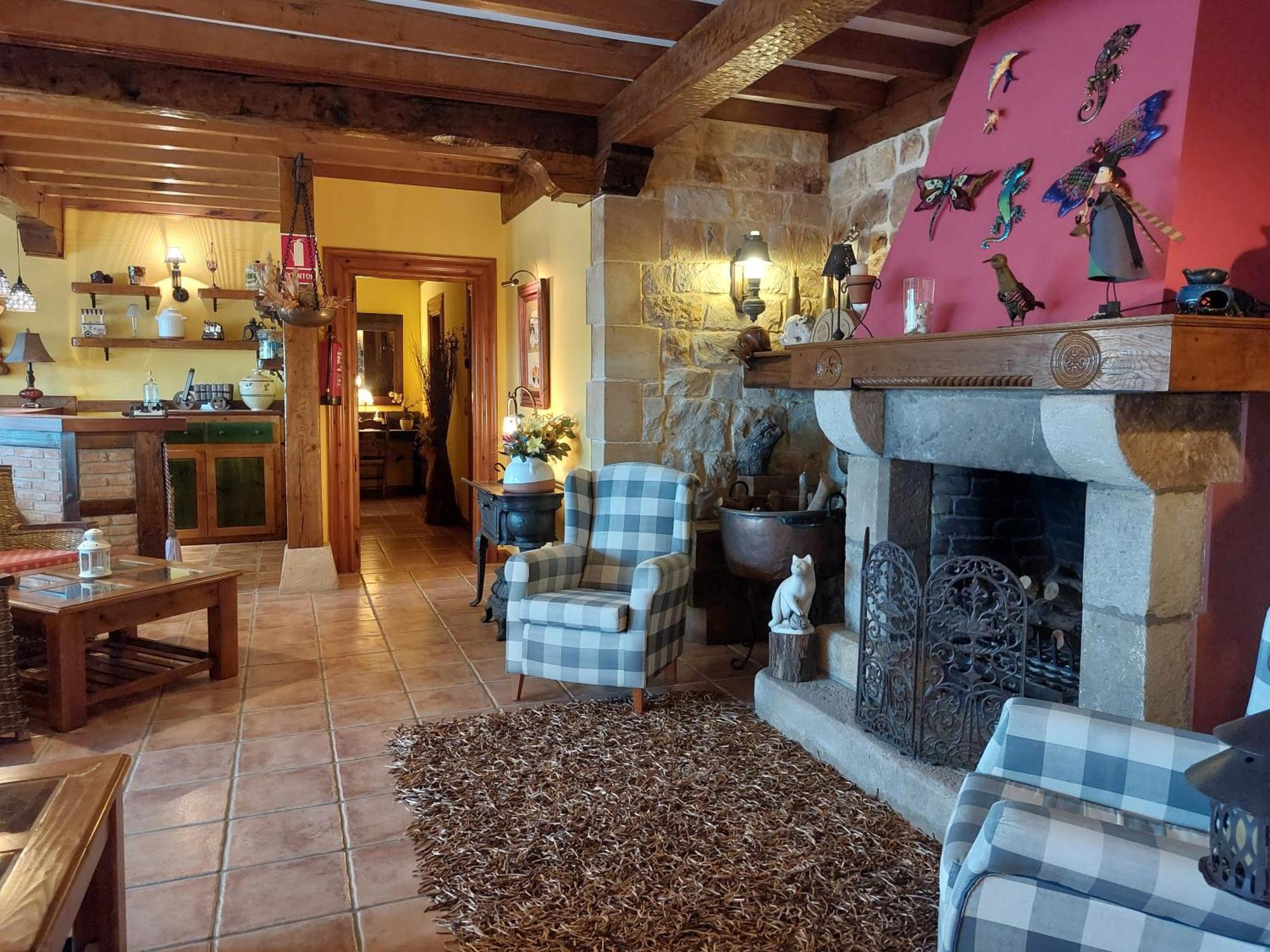 Hotel Rural Senorio De Altamira - Adults Only Santillana del Mar Exteriör bild
